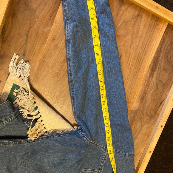 Chico’s size S denim jacket with colorful lining - Picture 6 of 7